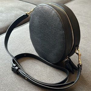 Cuyana Circle Crossbody Purse